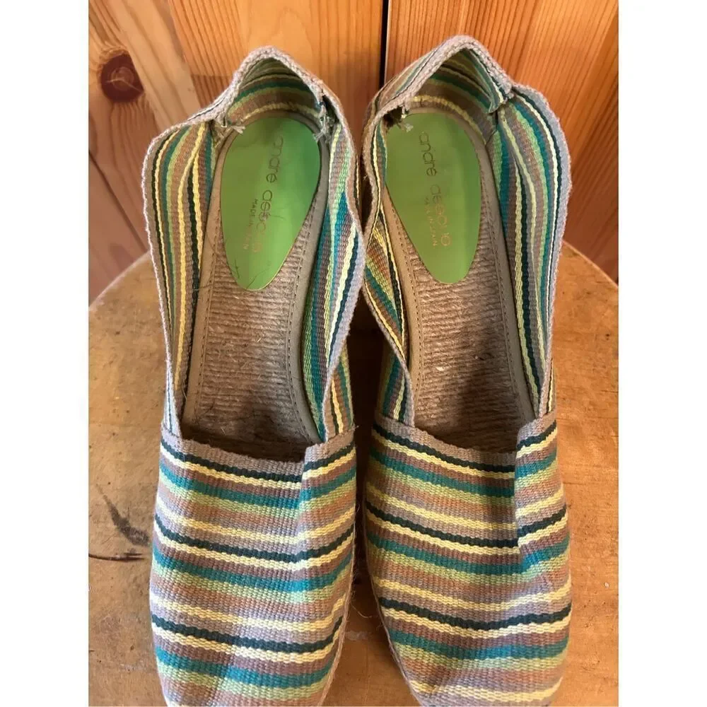 ANDRE ASSOUS Multicolored Canvas Designer Espadrille Close Toe Wedges Size 8.5
